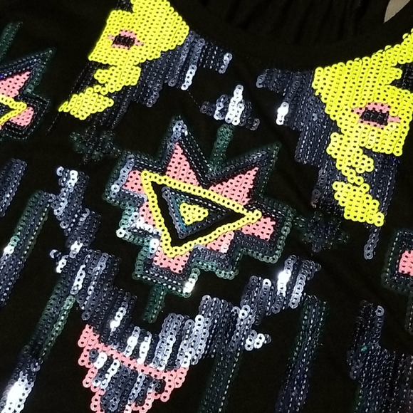 Lulumari Large sequin tank - Picture 2 of 5